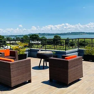 Nimaro Courts Hotel